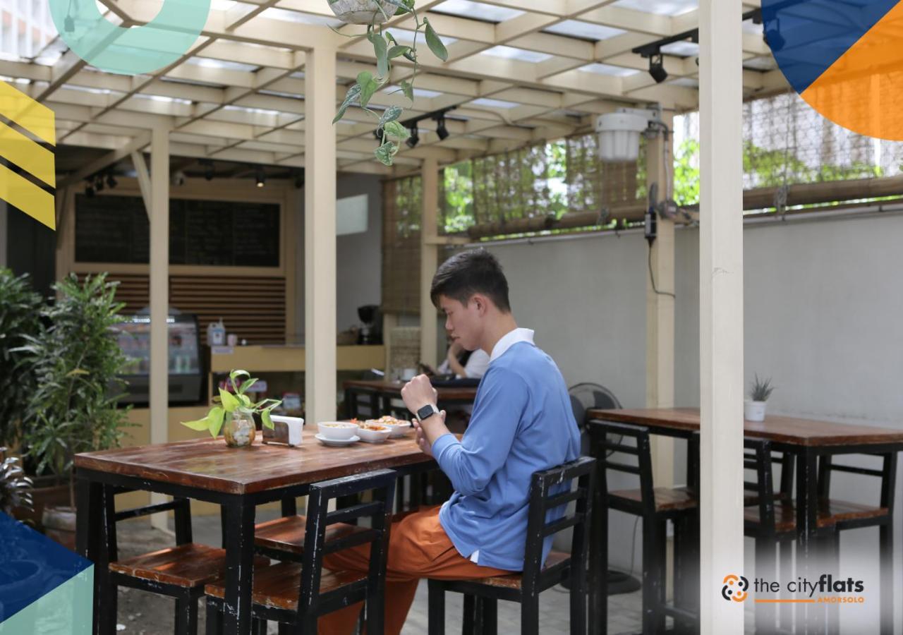 The City Flats Amorsolo Makati City Exterior foto